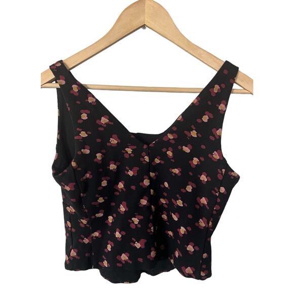 Cabi Lean Tank Black Flower Burst 4207 Small - Picture 2 of 4